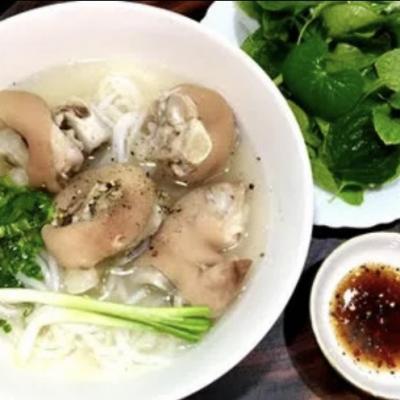 Bánh canh giò heo thơm ngon khó cưỡng